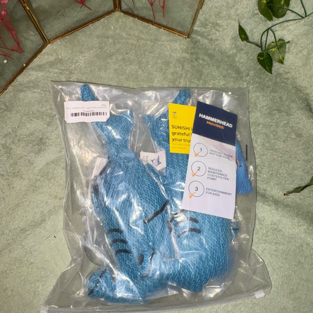 Hammerhead Blue Shark Hot Tub Scum Absorber